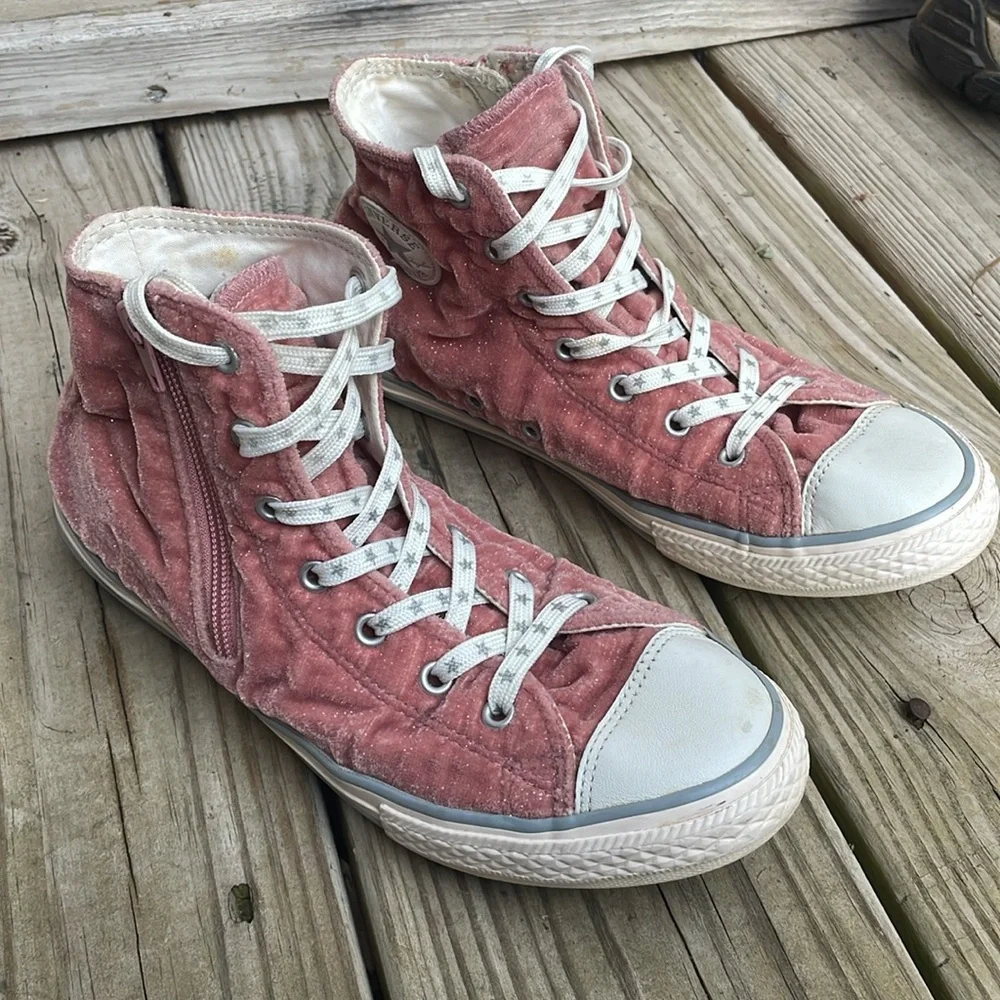 Converse Chuck Taylor Pink Velvet Glitter High Top Sneakers Junior 6